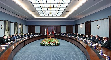 AK Parti'de MYK toplandı