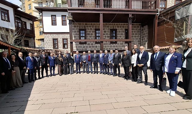 AK Parti'li Ala: Gündemimizde seçim yok