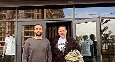 Altay'dan Ata Demirer'e jest