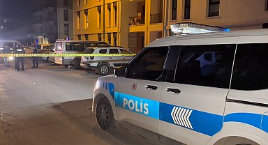 Aracından indiği sırada silahlı saldırıda yaralandı