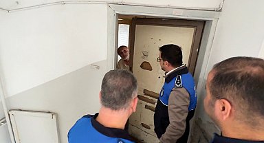 Avcılar'da tutulan kiralık dairede sadece 2 gün kaldı; çöplerle dolu eve geri döndü