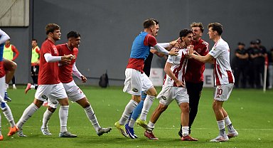 Ayvalıkgücü finallerin takımı