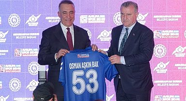 Bakan Bak: Formula 1 artık Türkiye'de olacak