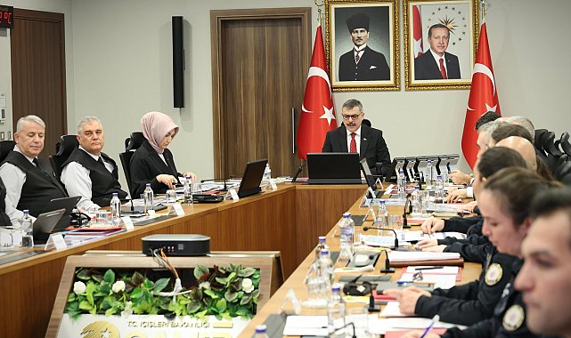 Bakan Çiftçi'den valilerle 'güvenlik' toplantısı