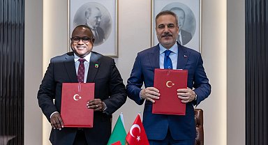 Bakan Fidan, Zambiyalı mevkidaşı Haimbe ile görüştü