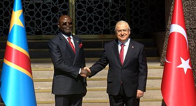 Bakan Güler, Kongolu mevkidaşı Muadiamvita ile görüştü