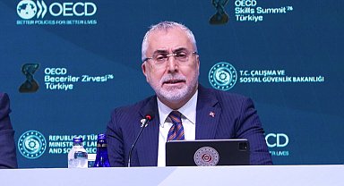 Bakan Işıkhan 'OECD 2026 Beceriler Zirvesi' nde konuştu