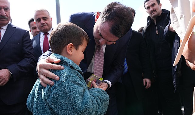 Bakan Kurum'dan Çorum'da esnaf ziyareti