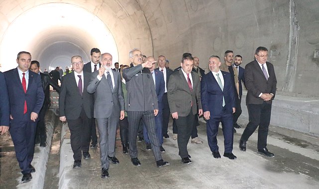 Bakan Uraloğlu: 2053 yılında trenle 48 saatte tüm Türkiye'yi gezeceğiz