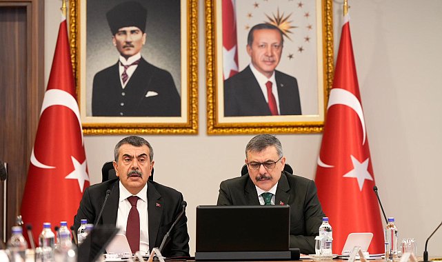 Bakanlar Çiftçi ve Tekin, vali ve milli eğitim müdürleriyle toplantı yaptı