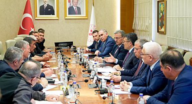 Bakanlıkta maden işçileri ve işveren arasında toplantı