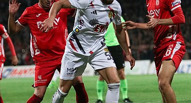 Balıkesirspor avantajı kaptı