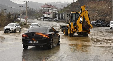 Bitlis'te aynı noktada 2 ay sonra yine heyelan meydana geldi