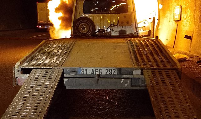 Bolu Dağı Tünelinde oto kurtarıcı yandı