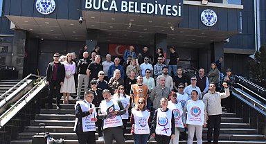 Buca Belediyesi'nde memurlar eylemde: Haber gelmezse yarın iş bırakacağız