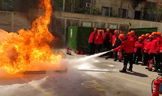 Bursa Adliyesi'nde yangın tatbikatı