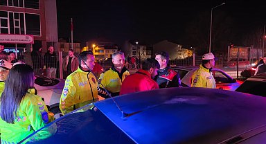 Bursa'da zincirleme kaza sonrası yaralılar ekiplere direndi