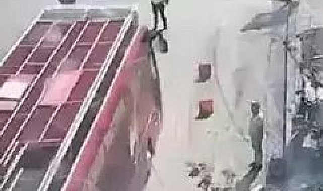 CHP otobüsünün şoförüne hapis cezası