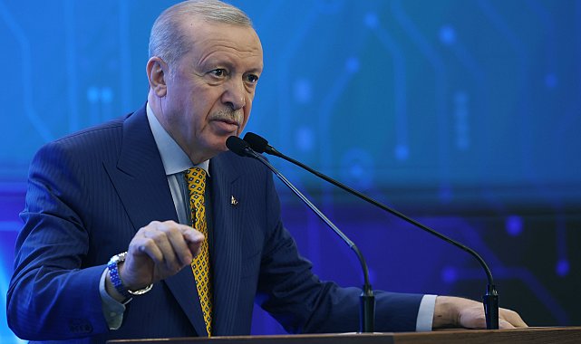 Cumhurbaşkanı Erdoğan: Aile değerlerinin mahafazası bir milli güvenlik ve beka meselesi