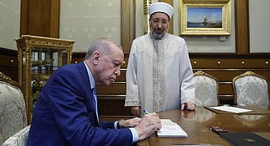 Cumhurbaşkanı Erdoğan, TDV'ye kurban vekaleti verdi