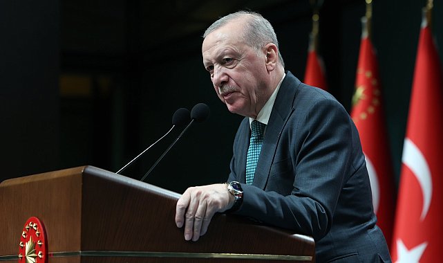 Cumhurbaşkanı Erdoğan: Türkiye karamsar tablonun dışındadır