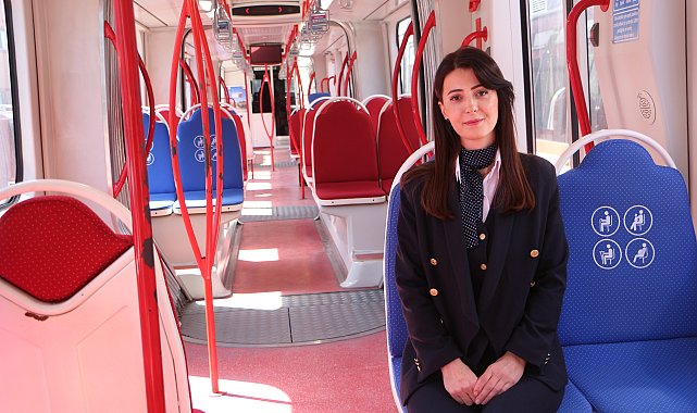Diş teknikerliğini bıraktı, hayallerinin peşinden gidip vatman oldu