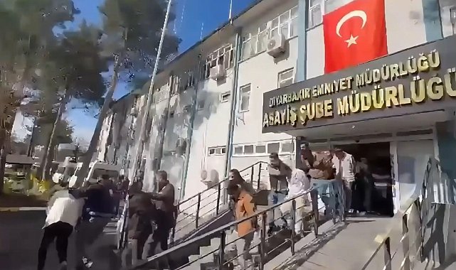 Diyarbakır merkezli 4 ilde dolandırıcılara 'Suflör' operasyonunda 10 tutuklama