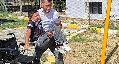 DMD'li Ayaz: Baba, yürümeyi çok özledim