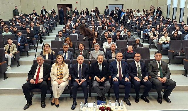 Egemen Bağış: Ülke olarak, bölge olarak güçlü olma mecburiyetimiz var