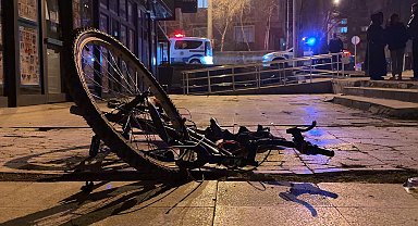 Ekmek almaya giderken otomobilin çarptığı 'Alperen' ağır yaralandı