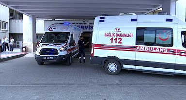 Elazığ'da iskele çöktü; 4 işçi yaralandı