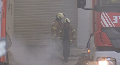 Esenyurt'ta tekstil fabrikasında çıkan yangın söndürüldü - 2 Geniş haber