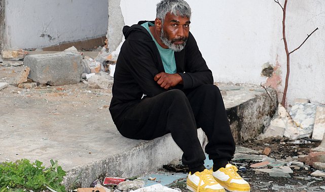 Felç geçiren kamyon şoförü, sokakta yaşam mücadelesi veriyor
