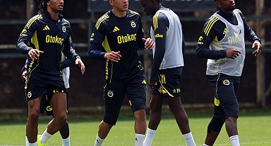 Fenerbahçe'de Başakşehir FK maçı hazırlıkları sürdü, Alvarez takımla çalıştı