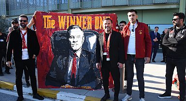 Galatasaray'a İzmir'de coşkulu karşılama