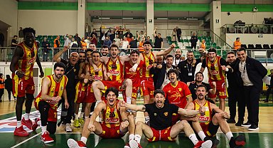 Göztepe potada yarı final yolunda
