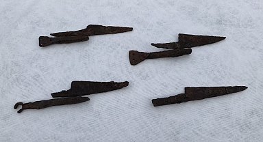 Hadrianopolis Antik Kenti'nde 5'inci yüzyıla ait bıçaklar ve kösüre taşı ortaya çıkarıldı