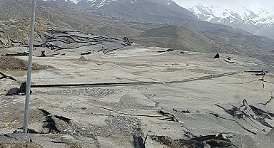 Hakkari'de heyelan riski nedeniyle katı atık tesisinde faaliyetler geçici olarak durdurdu