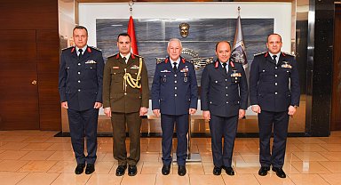 Hava Kuvvetleri Komutanı Orgeneral Kadıoğlu, Mısır'dan gelen askeri heyeti kabul etti