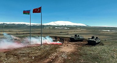 Haydar Aliyev Fiili Atışlı Müşterek Tabur Görev Kuvveti Tatbikatı'nın Seçkin Gözlemci Günü gerçekleştirildi