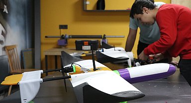 İlk uçak fabrikasının kurulduğu topraklarda öğrenciler, 'GÖKTİM'le geleceğe hazırlanıyor