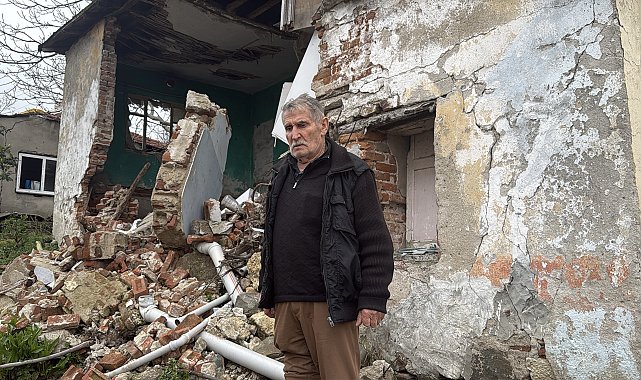 İnşaat alanındaki toprak kayması nedeniyle evi yıkıldı; eşiyle birlikte çocuklarının yanına sığındı