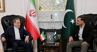 İran Dışişleri Bakanı Arakçi, Pakistan Genelkurmay Başkanı Munir ile görüştü