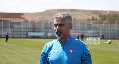 İsmet Taşdemir: Hedefim Sivasspor'da şampiyonluk yaşamak