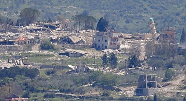 İsrail'in Lübnan'a düzenlediği saldırılarda 7 kişi hayatını kaybetti