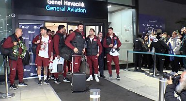 İstanbul - A Milli Futbol Takımı Türkiye'ye döndü