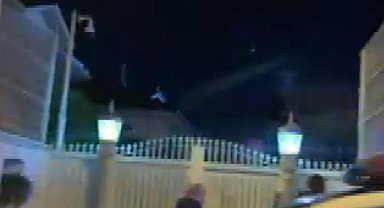 İstanbul Boğazı'nda gemi karaya oturdu - 1