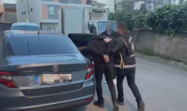 İstanbul'da silahlı suç örgütüne operasyon: 21 şüpheli tutuklandı