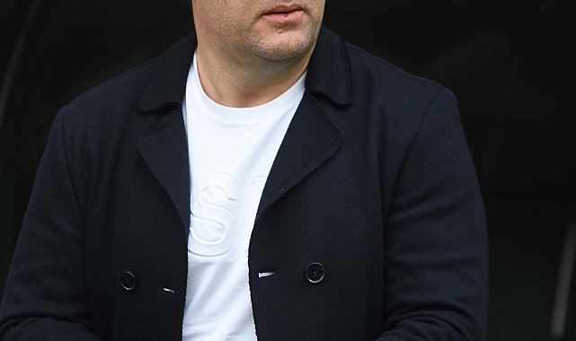 İzmir Çoruhlu FK'da Karaköse kaybetmedi