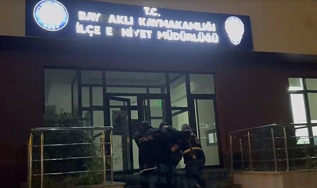 İzmir'de 102 bin sentetik hap ele geçirildi